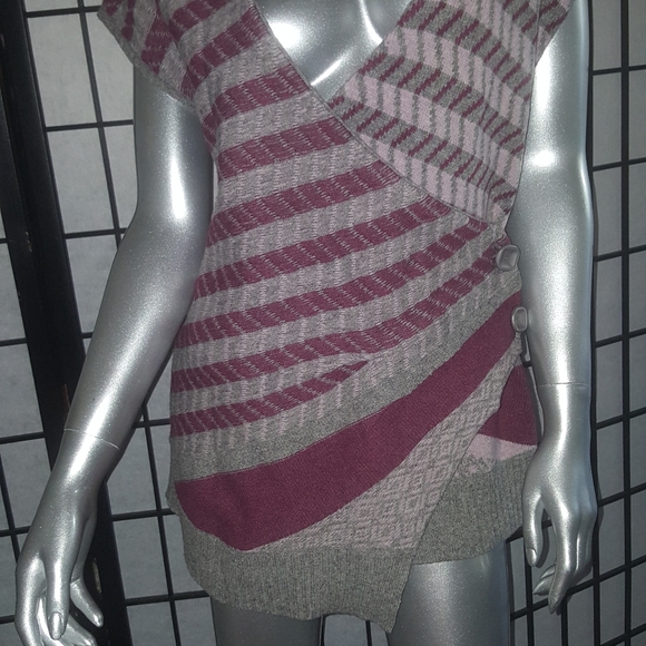 Anthropologie Sweaters - Anthropologie by SPARROW Striped Sweater Vest Sz L